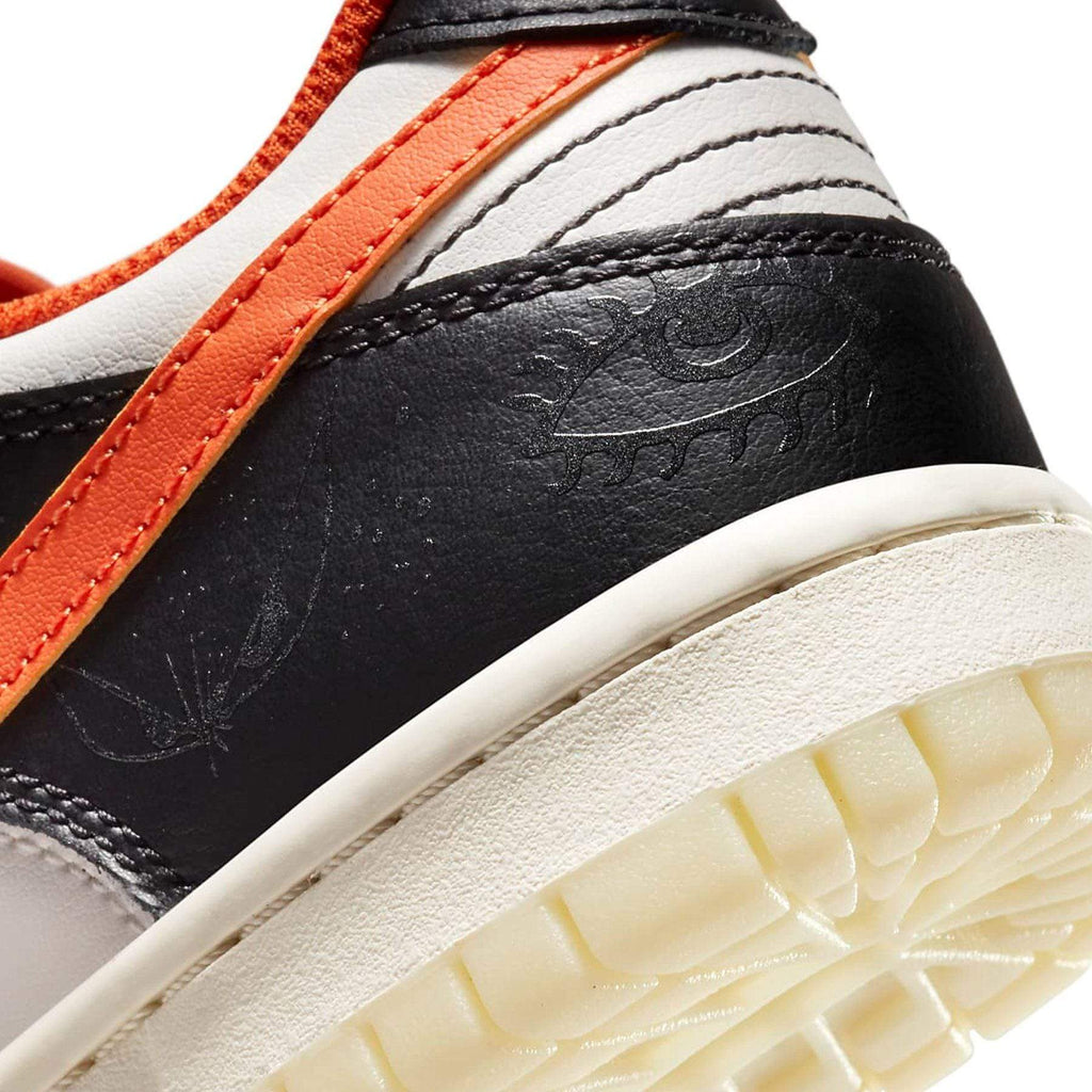 Nike Dunk Low 'Halloween'