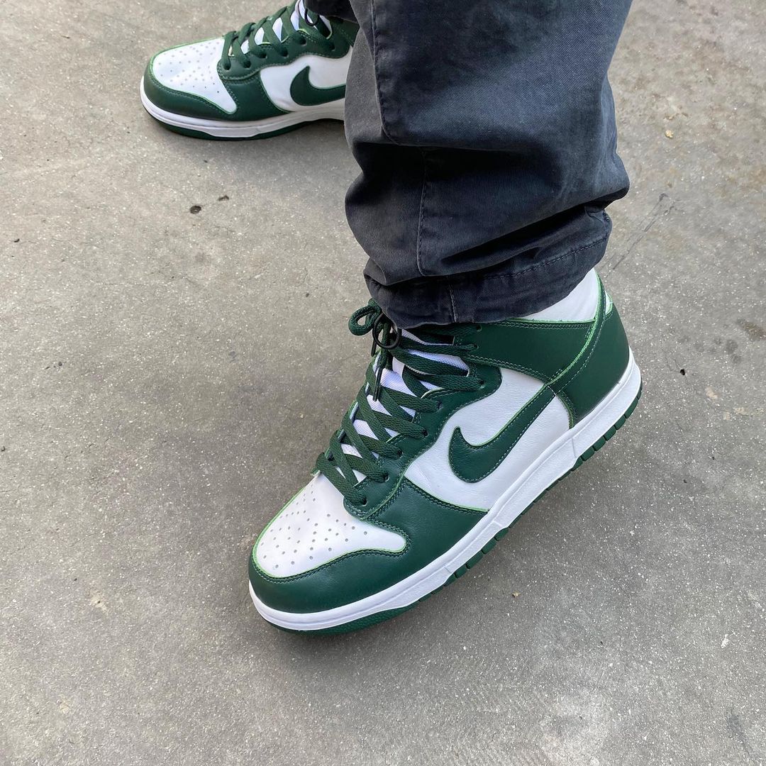 Nike Dunk High 'Spartan Green'